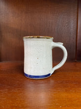 Load image into Gallery viewer, Pottery mug plain backside.
